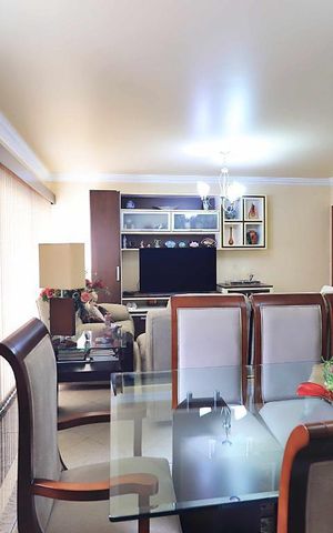 Apartamento à venda com 135m², 3 quartos e 2 vagas