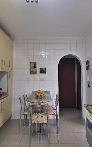 Apartamento à venda com 135m², 3 quartos e 2 vagas
