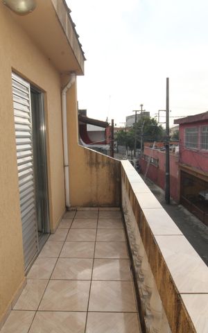 Casa à venda com 240m², 4 quartos e 2 vagasVaranda da Suíte