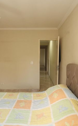 Casa à venda com 240m², 4 quartos e 2 vagasSuíte