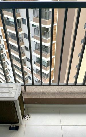 Studio para alugar com 27m², 1 quarto e sem vaga Studio para alugar com 27m², 1 quarto e sem vagaVaranda