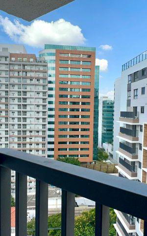Studio para alugar com 27m², 1 quarto e sem vaga Studio para alugar com 27m², 1 quarto e sem vagaVaranda