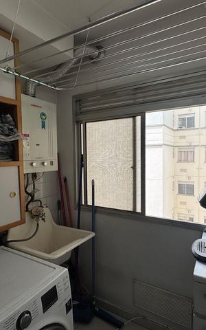 Apartamento à venda com 64m², 3 quartos e 1 vagaÁrea de Serviço