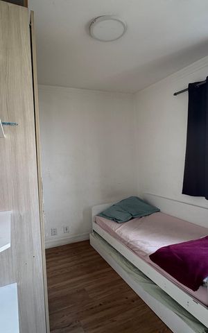 Apartamento à venda com 64m², 3 quartos e 1 vagaQuarto 2