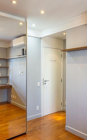 Apartamento à venda com 249m², 4 quartos e 4 vagas Apartamento à venda com 249m², 4 quartos e 4 vagasSuíte 3