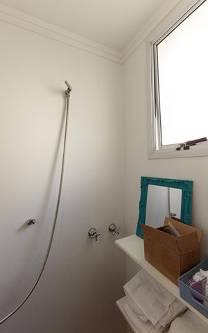 Apartamento à venda com 249m², 4 quartos e 4 vagas Apartamento à venda com 249m², 4 quartos e 4 vagasBanheiro da Suíte 4