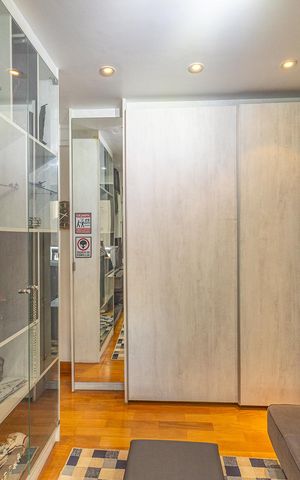 Apartamento à venda com 249m², 4 quartos e 4 vagas Apartamento à venda com 249m², 4 quartos e 4 vagasSuíte 2