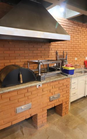 Casa à venda com 500m², 5 quartos e 3 vagasChurrasqueira