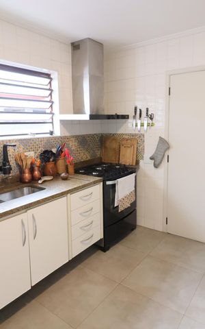 Casa à venda com 500m², 5 quartos e 3 vagasCozinha