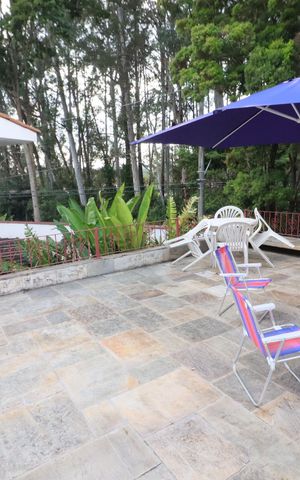 Casa à venda com 500m², 5 quartos e 3 vagasQuintal