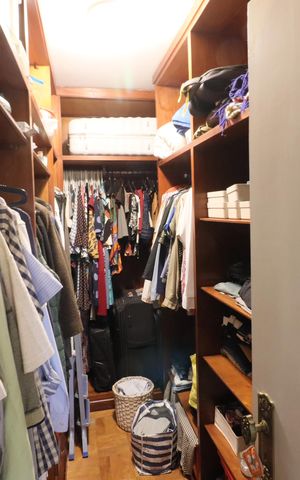 Casa à venda com 500m², 5 quartos e 3 vagasCloset da suíte 1