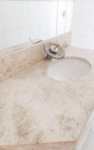 Apartamento à venda com 162m², 4 quartos e 3 vagas Apartamento à venda com 162m², 4 quartos e 3 vagasBanheiro Social