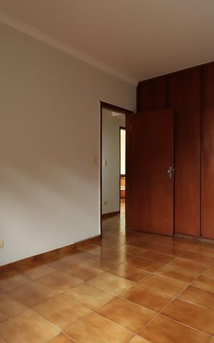 Apartamento para alugar com 203m², 4 quartos e 2 vagasQuarto 2