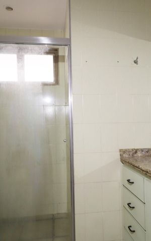 Apartamento para alugar com 203m², 4 quartos e 2 vagasBanheiro Social