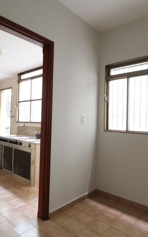Apartamento para alugar com 203m², 4 quartos e 2 vagasQuarto de Serviço