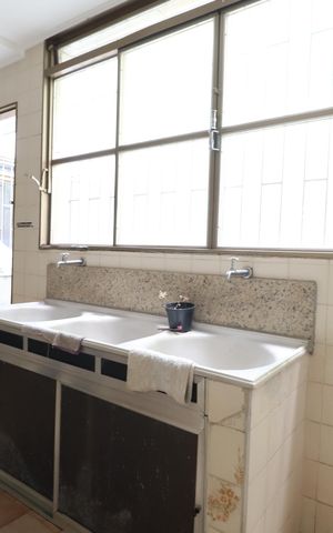 Apartamento para alugar com 203m², 4 quartos e 2 vagasÁrea de Serviço