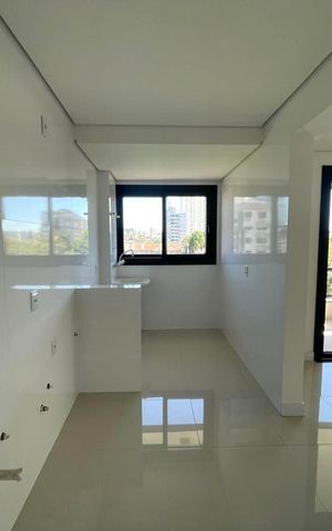 Apartamento à venda com 80m², 2 quartos e 2 vagas Apartamento à venda com 80m², 2 quartos e 2 vagasCozinha