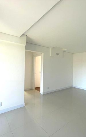 Apartamento à venda com 80m², 2 quartos e 2 vagas Apartamento à venda com 80m², 2 quartos e 2 vagasSala