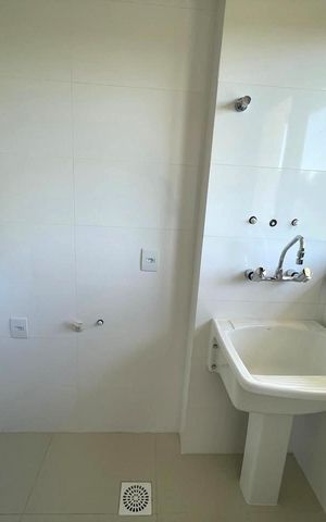 Apartamento à venda com 80m², 2 quartos e 2 vagas Apartamento à venda com 80m², 2 quartos e 2 vagasÁrea de serviço