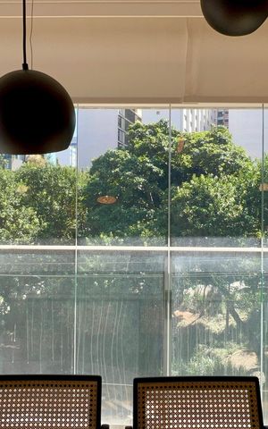 Apartamento à venda com 70m², 2 quartos e 1 vaga Apartamento à venda com 70m², 2 quartos e 1 vagaVaranda
