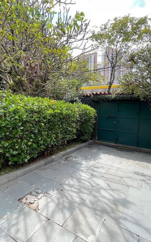 Casa à venda com 208m², 5 quartos e 3 vagasGaragem