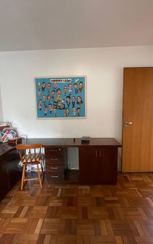 Casa à venda com 208m², 5 quartos e 3 vagasv