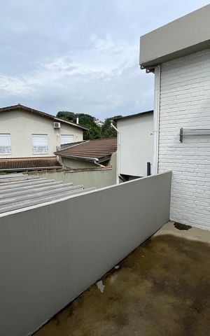 Casa à venda com 208m², 5 quartos e 3 vagasVaranda 