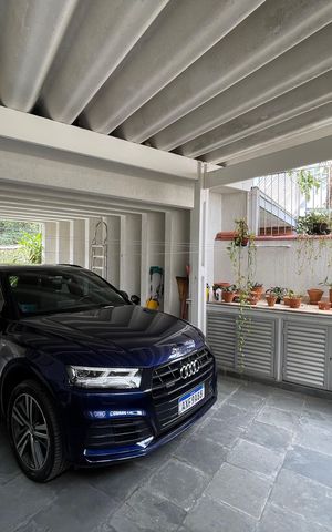 Casa à venda com 208m², 5 quartos e 3 vagasGaragem
