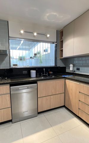 Casa à venda com 208m², 5 quartos e 3 vagasCozinha