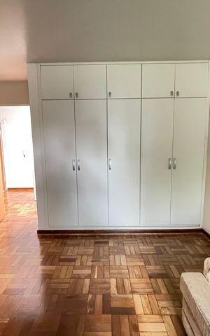 Casa à venda com 208m², 5 quartos e 3 vagasQuarto 3