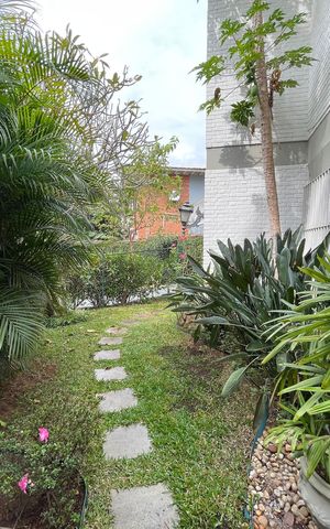Casa à venda com 208m², 5 quartos e 3 vagasJardim