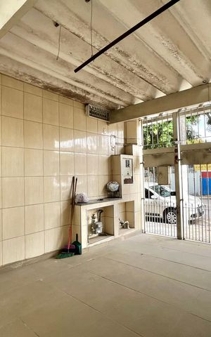 Casa à venda com 108m², 2 quartos e 1 vaga Casa à venda com 108m², 2 quartos e 1 vagaGaragem