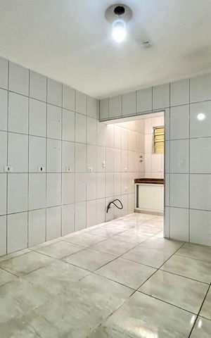 Casa à venda com 108m², 2 quartos e 1 vaga Casa à venda com 108m², 2 quartos e 1 vagaCozinha