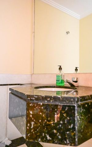 Apartamento à venda com 159m², 4 quartos e 2 vagasLavabo