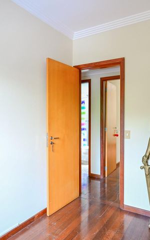 Apartamento à venda com 159m², 4 quartos e 2 vagasQuarto 1