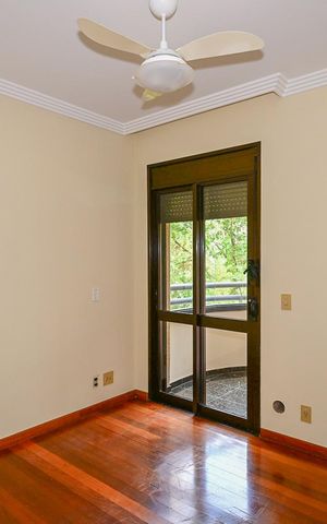Apartamento à venda com 159m², 4 quartos e 2 vagasSuíte 2