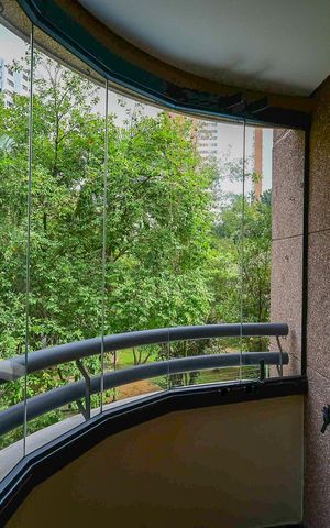 Apartamento à venda com 159m², 4 quartos e 2 vagasVaranda da Suíte  2