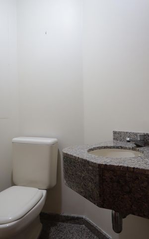 Apartamento à venda com 136m², 4 quartos e 3 vagasLavabo