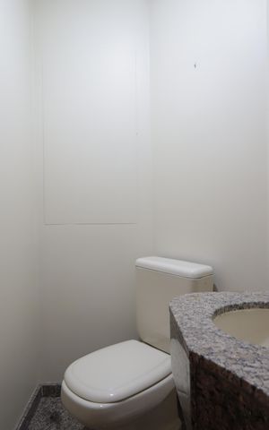 Apartamento à venda com 136m², 4 quartos e 3 vagasLavabo