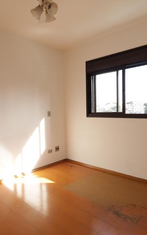 Apartamento à venda com 136m², 4 quartos e 3 vagasQuarto 1