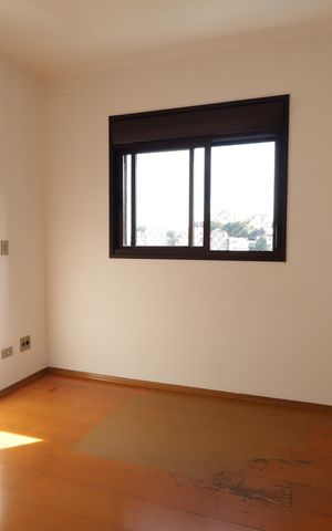 Apartamento à venda com 136m², 4 quartos e 3 vagasQuarto 1