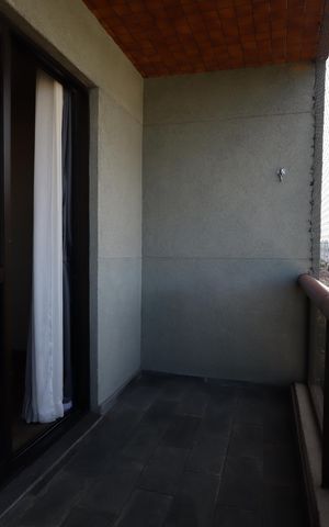 Apartamento à venda com 136m², 4 quartos e 3 vagasVaranda da Sala