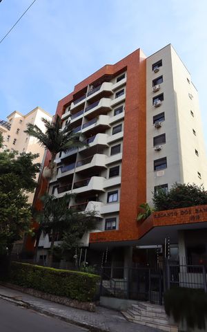 Apartamento à venda com 136m², 4 quartos e 3 vagasFachada