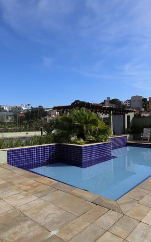 Apartamento à venda com 136m², 4 quartos e 3 vagasÁrea comum - Piscina