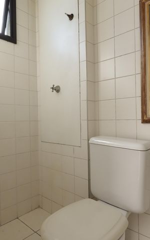 Apartamento à venda com 136m², 4 quartos e 3 vagasBanheiro de serviço