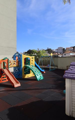 Apartamento à venda com 136m², 4 quartos e 3 vagasÁrea comum - Playground
