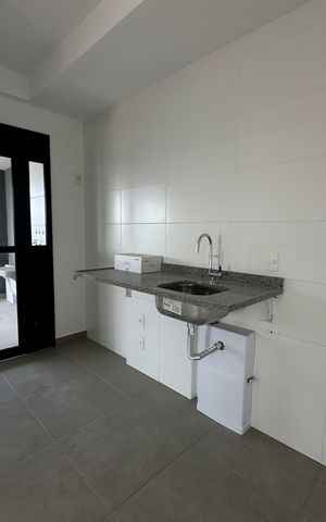 Apartamento à venda com 95m², 3 quartos e 2 vagas Apartamento à venda com 95m², 3 quartos e 2 vagasCozinha