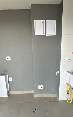 Apartamento à venda com 95m², 3 quartos e 2 vagas Apartamento à venda com 95m², 3 quartos e 2 vagasÁrea de Serviço