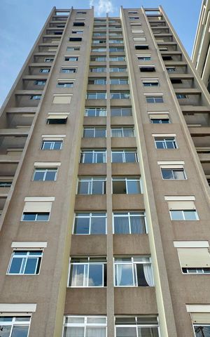 Apartamento para alugar com 100m², 3 quartos e 1 vagaFachada