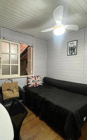 Casa à venda com 299m², 2 quartos e 1 vaga